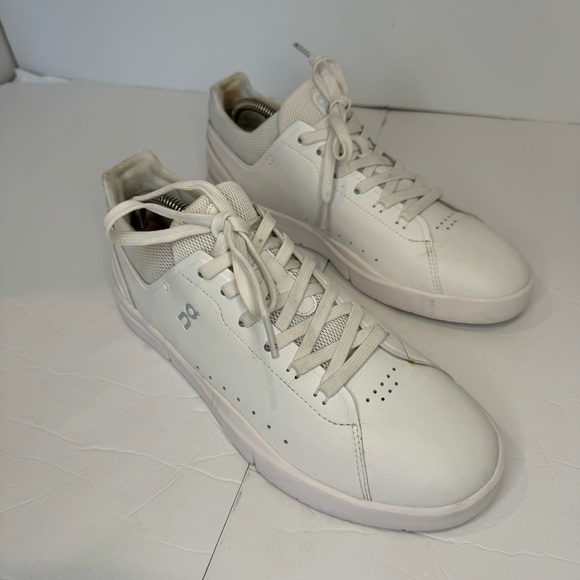 On Running The Roger low-top sneakers womans - Picture 5 of 11